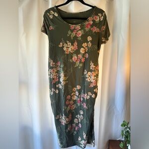 “THE DRESS” Maternity Floral Fitted Dress